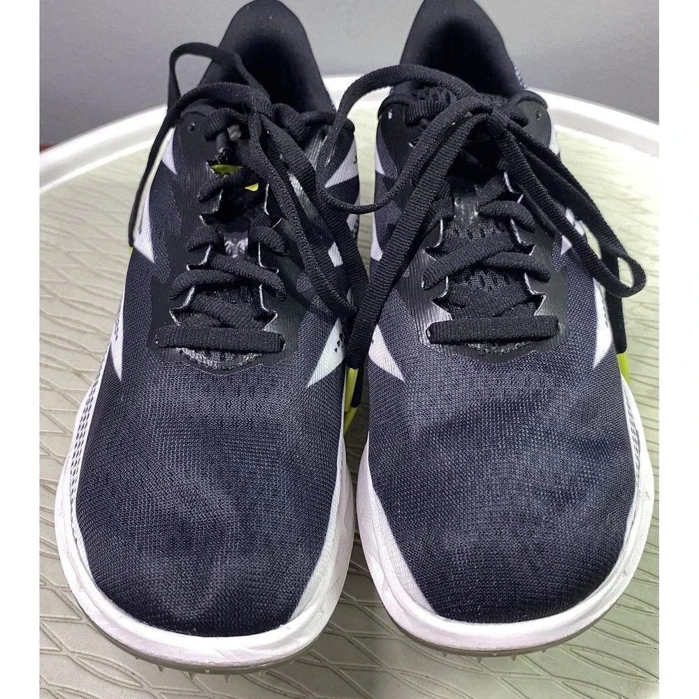 Hoka One One Unisex‎ Crescendo MD Running Sneaker Shoes, Black Men 4.5/Wom 6 EUC